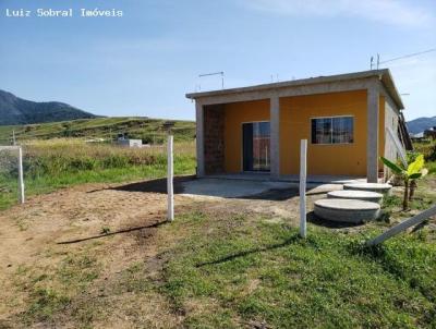 Casa para Venda, em Saquarema, bairro Sampaio Correia (sampaio Correia), 2 dormitórios, 1 banheiro, 2 vagas